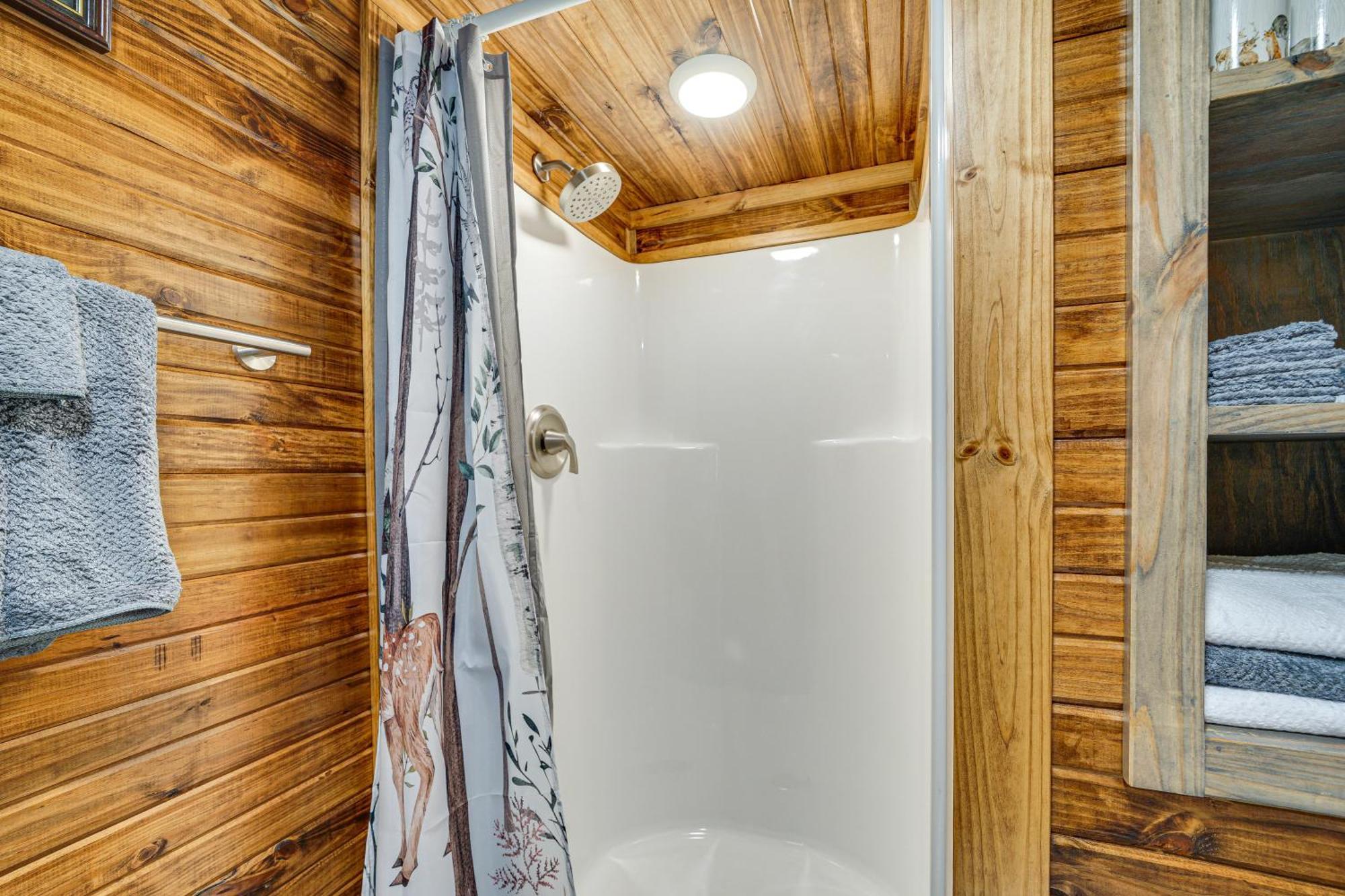 Couples Cabin In Broken Bow About 5 Mi To Downtown! Extérieur photo