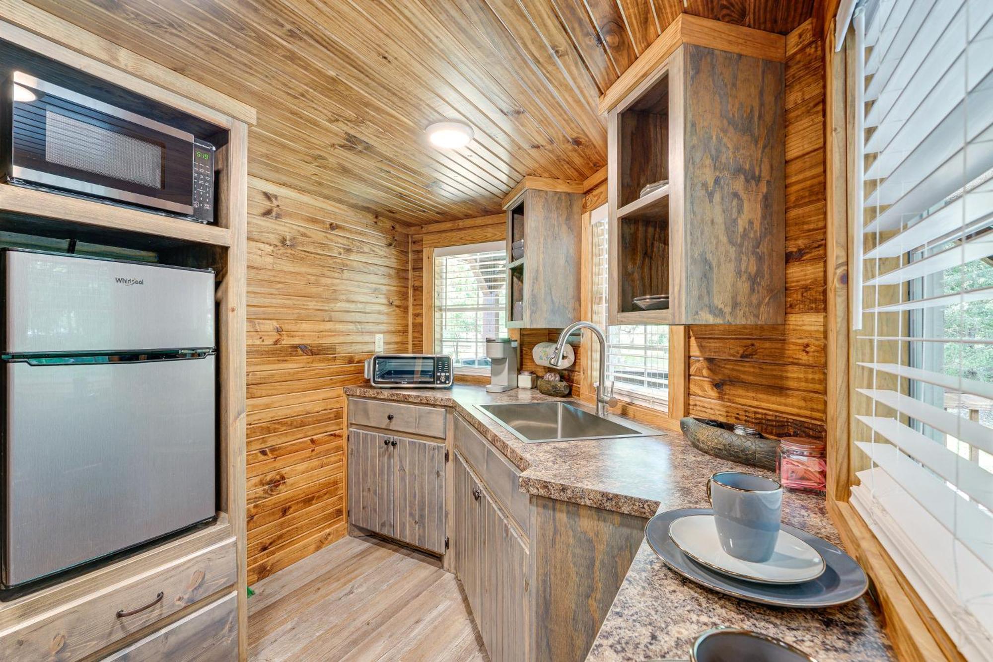 Couples Cabin In Broken Bow About 5 Mi To Downtown! Extérieur photo
