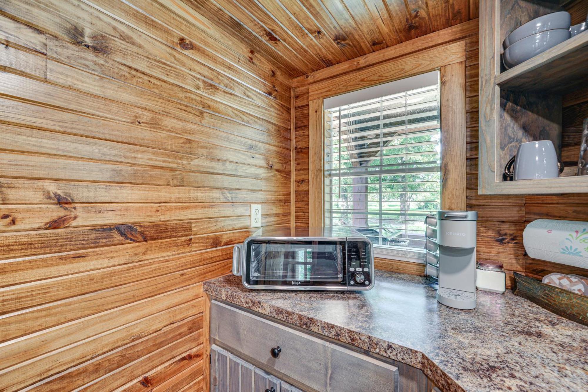 Couples Cabin In Broken Bow About 5 Mi To Downtown! Extérieur photo